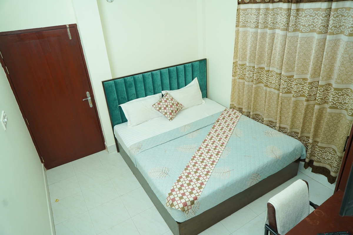 Deluxe Single Room