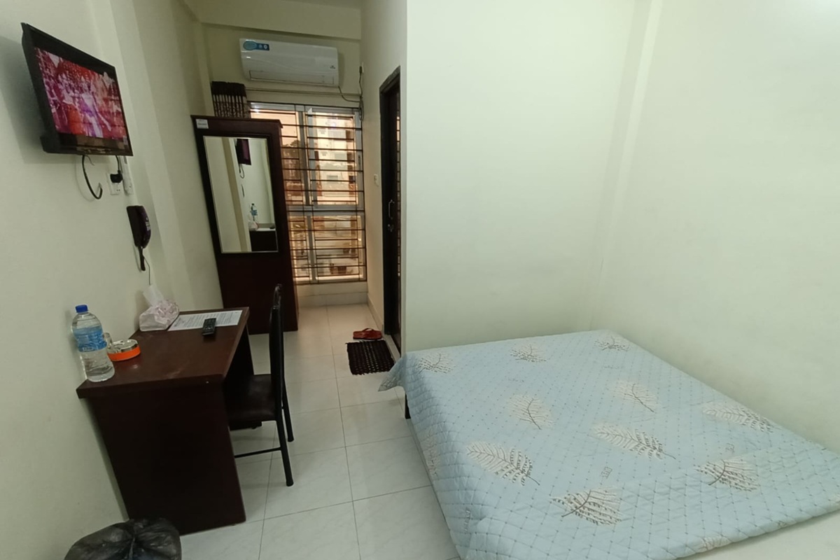 Standard Couple Room